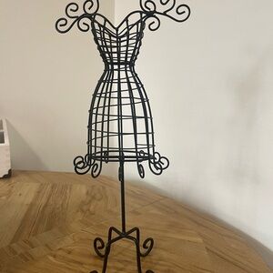 Black Wire Dress Form Jewelry Stand